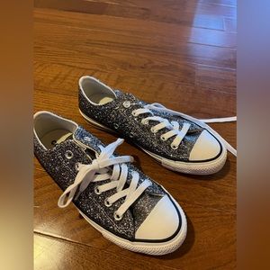 Brand new never worn converse